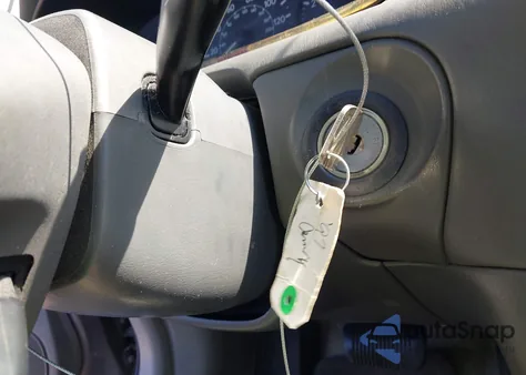 1997 Toyota Camry Ce/Le/Xle from USA, damaged, VIN 4T1BG22K6VU144629